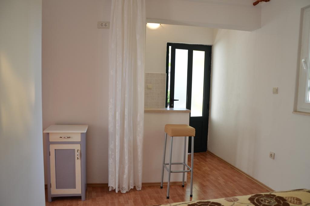 Apartments Andrea Дрвеник Номер фото